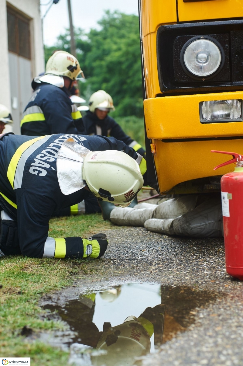 Tűzoltóverseny Kőlaposon - fotó Szarka Lajos