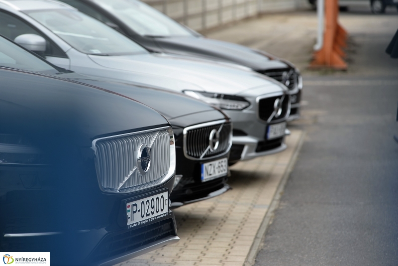 Autóbemutató és születésnap a Volvo-nál