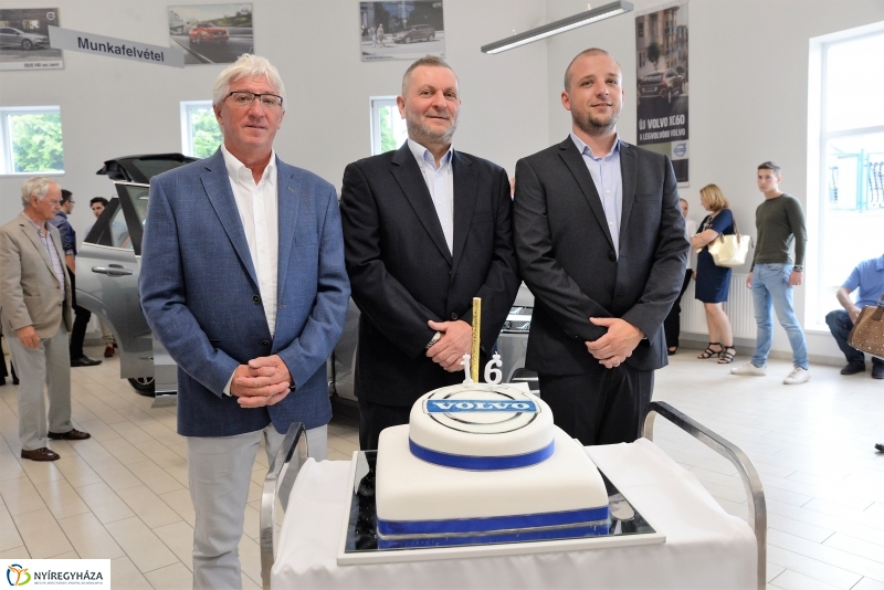 Autóbemutató és születésnap a Volvo-nál