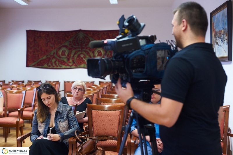 Együttműködési megállapodás aláírása - fotó Szarka Lajos