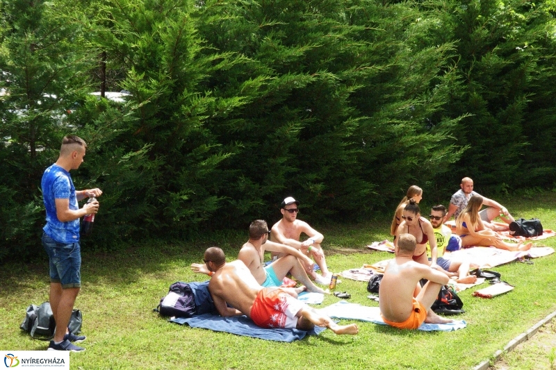 Elkezdődött a strandfoci - fotó Szarka Lajos