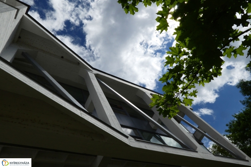 Nyári péntek délután a belvárosban - fotó Szarka Lajos