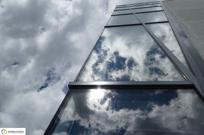 Nyári péntek délután a belvárosban - fotó Szarka Lajos