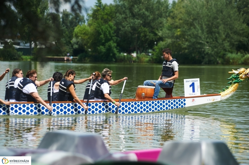 Sárkányhajó verseny Sóstón - fotó Szarka Lajos