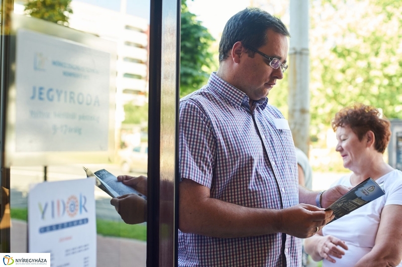 VIDOR 2017-es bérletes jegyárusítás - fotó Szarka Lajos