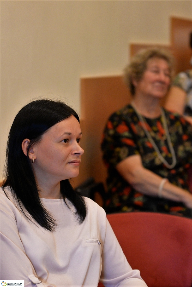 Értékes Esték-Kéry Péter filmrendező vetítéssel egybekötött előadása