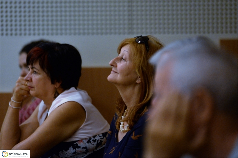 Értékes Esték-Kéry Péter filmrendező vetítéssel egybekötött előadása