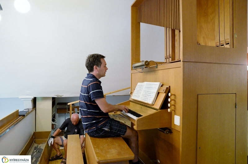 Új orgona érkezett a Kertvárosi Reformátusokhoz