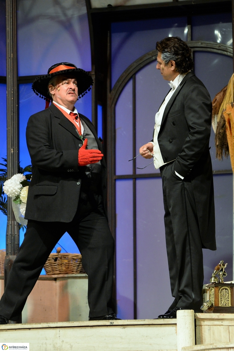 A Szabadtéri Színpadon A régi nyár című darabot láthatta a nagyérdemű 