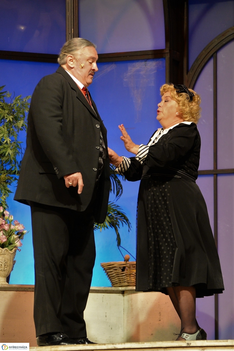 A Szabadtéri Színpadon A régi nyár című darabot láthatta a nagyérdemű 