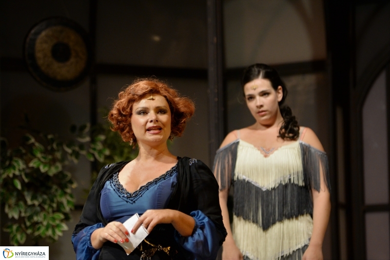 A Szabadtéri Színpadon A régi nyár című darabot láthatta a nagyérdemű 