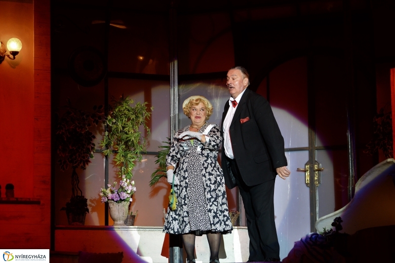 A Szabadtéri Színpadon A régi nyár című darabot láthatta a nagyérdemű 