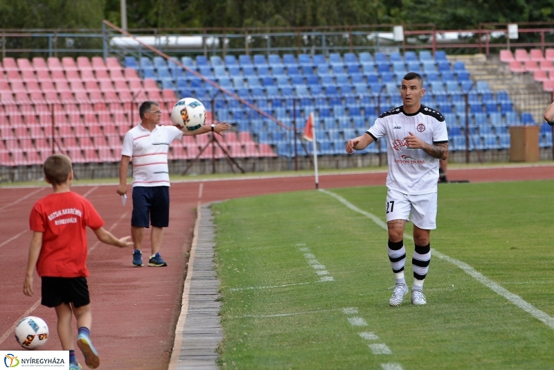 Főpróba a Szparinál