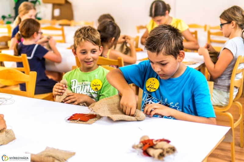 Táborozók a múzeumfaluban