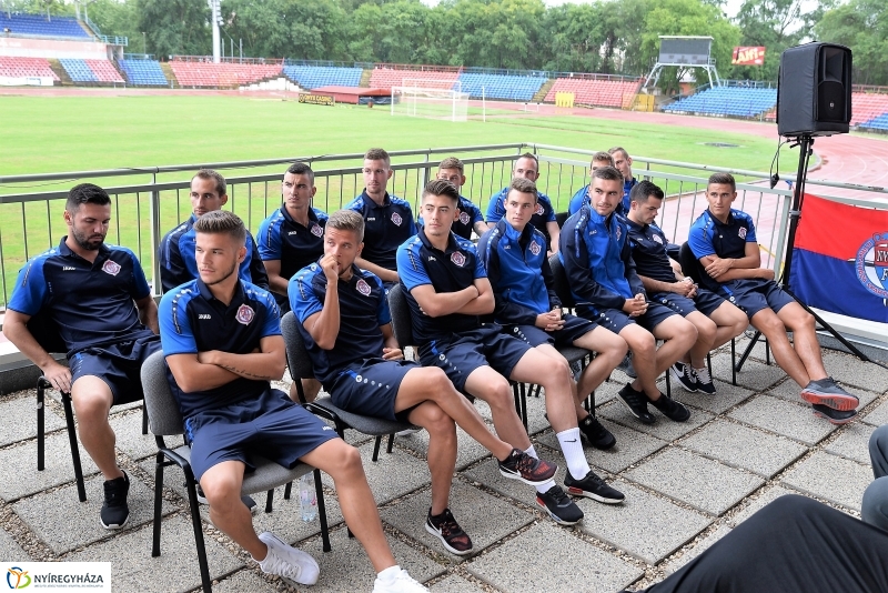 Szurkolói ankét a Szparinál