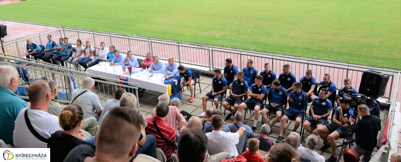 Szurkolói ankét a Szparinál