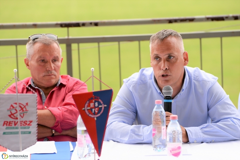 Szurkolói ankét a Szparinál