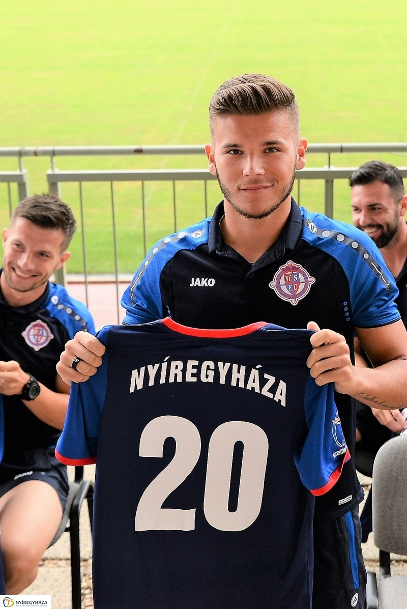 Szurkolói ankét a Szparinál