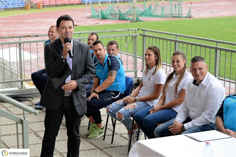 Szurkolói ankét a Szparinál