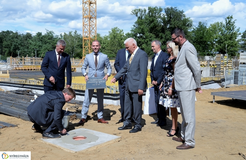 Sóstó Hotel-ünnepélyes alapkőletétel