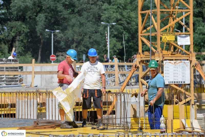 Sóstó Hotel-ünnepélyes alapkőletétel