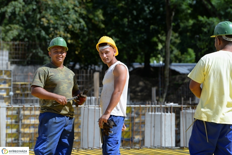 Sóstó Hotel-ünnepélyes alapkőletétel