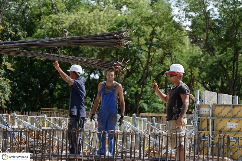Sóstó Hotel-ünnepélyes alapkőletétel