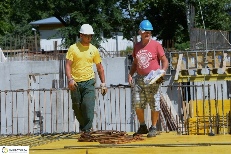 Sóstó Hotel-ünnepélyes alapkőletétel