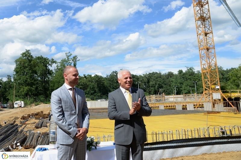 Sóstó Hotel-ünnepélyes alapkőletétel