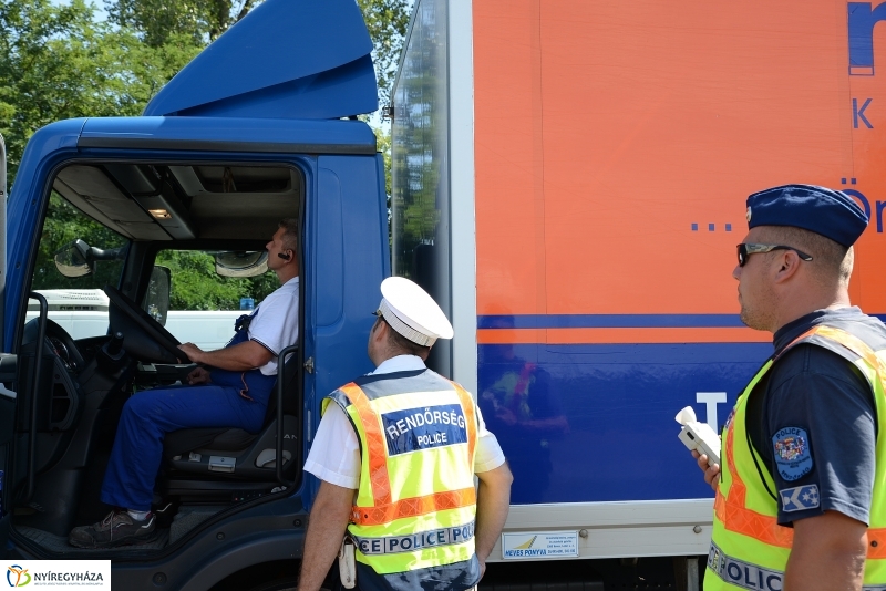 Tispol ellenőrzés a 38-as úton