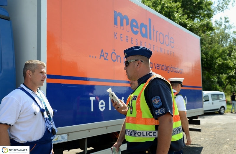 Tispol ellenőrzés a 38-as úton