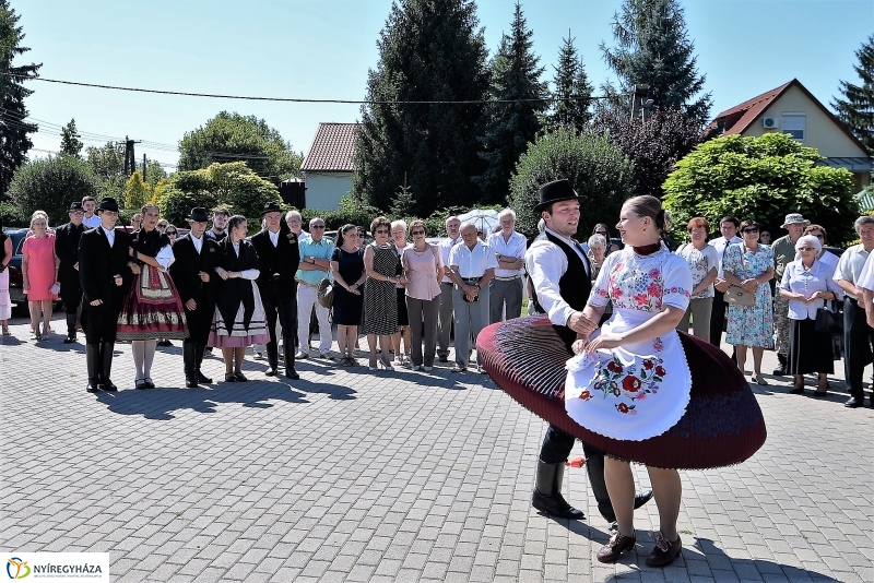 Sóstóra érkezett a Vizsolyi Biblia
