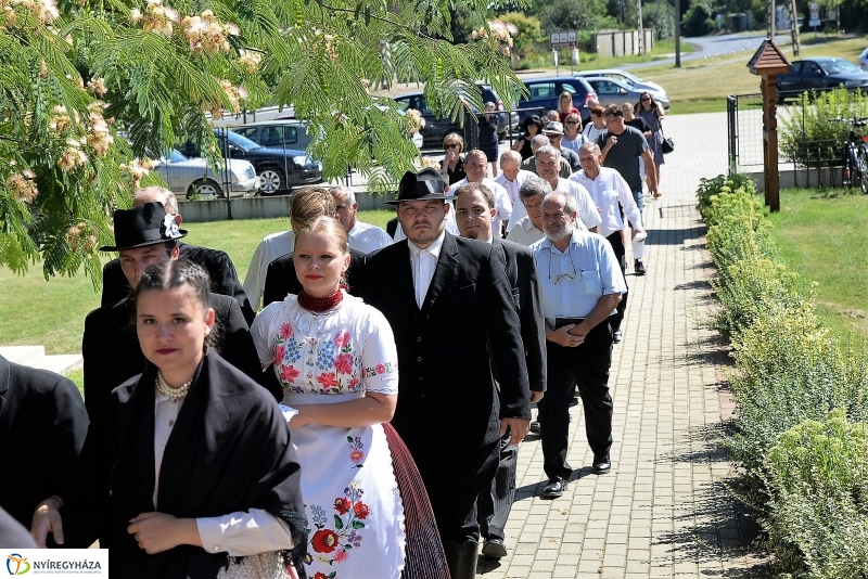 Sóstóra érkezett a Vizsolyi Biblia