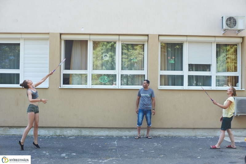 Frissítő a gyerekeknek - fotó Szarka Lajos