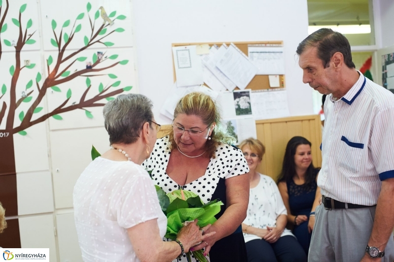 Szépkorú köszöntése-Német Miklósné - fotó Szarka Lajos