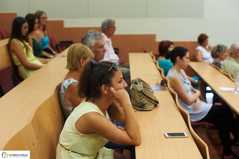 Értékes Esték-helyismereti gyűjtemény - fotó Szarka Lajos