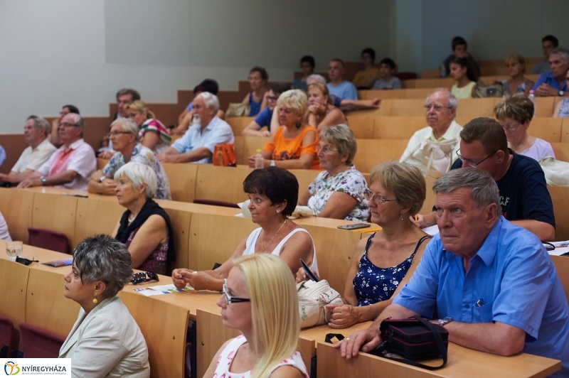 Értékes Esték-helyismereti gyűjtemény - fotó Szarka Lajos