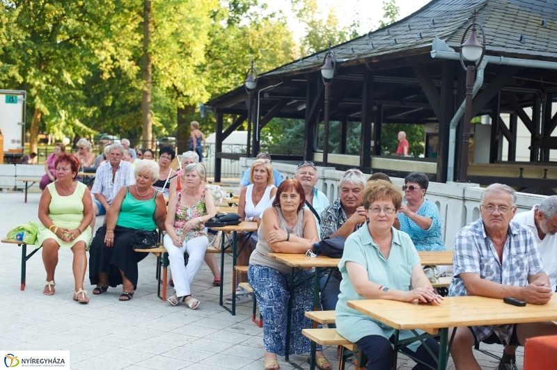 Hőség ellen Serfeszt - fotó Szarka Lajos