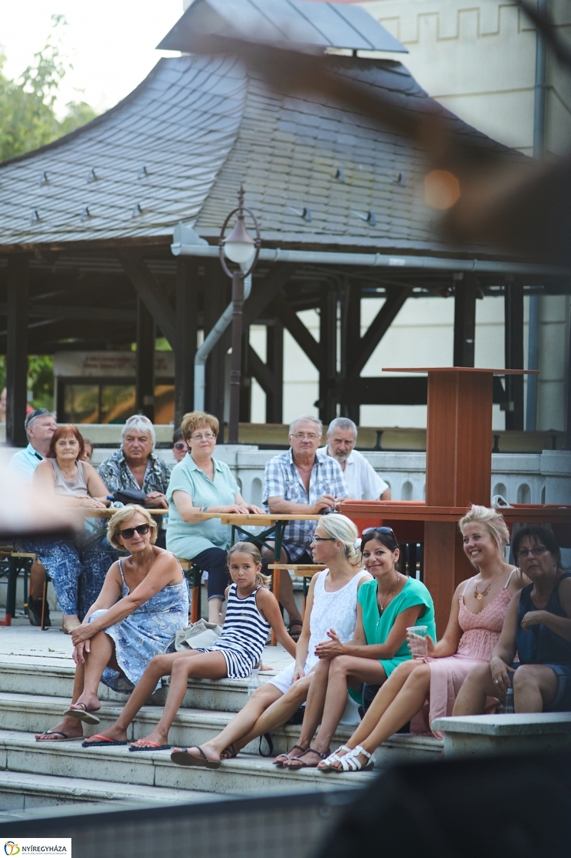 Hőség ellen Serfeszt - fotó Szarka Lajos