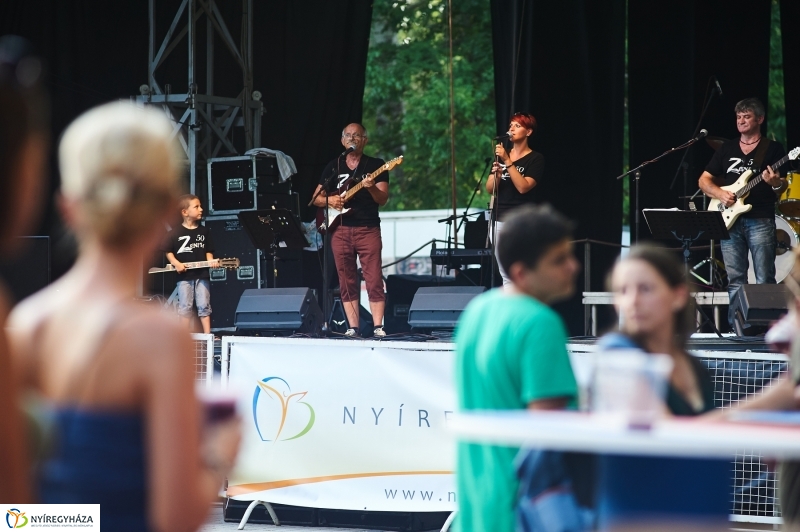 Hőség ellen Serfeszt - fotó Szarka Lajos