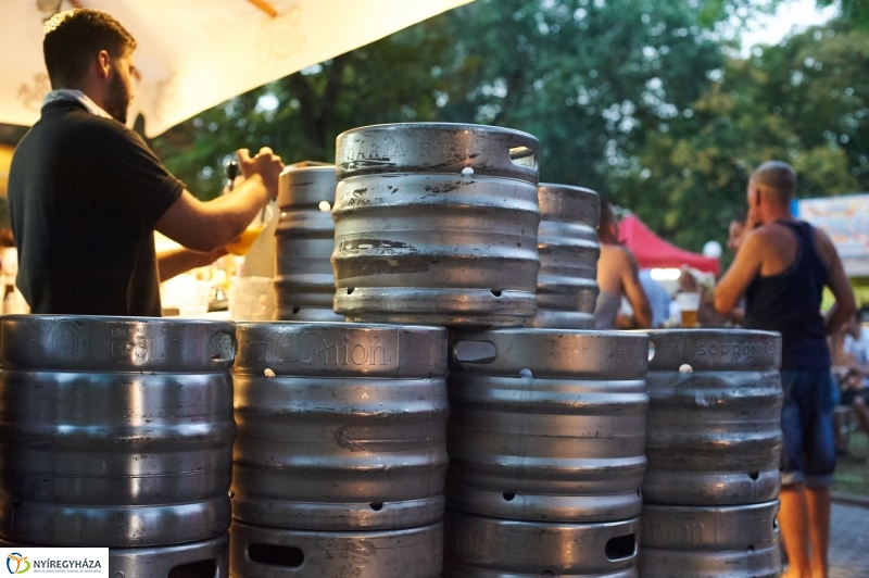 Hőség ellen Serfeszt - fotó Szarka Lajos