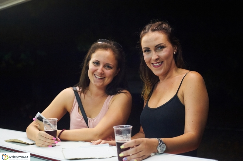 Hőség ellen Serfeszt - fotó Szarka Lajos