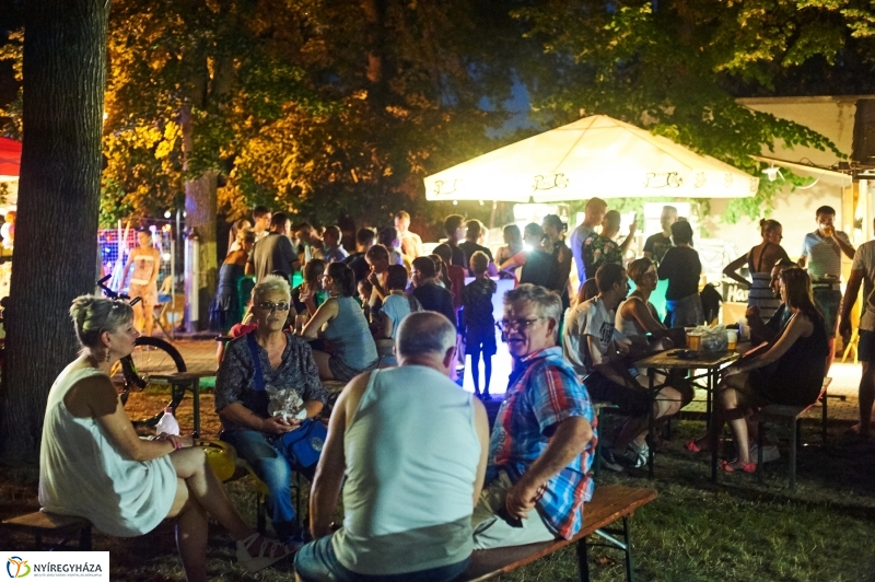 Hőség ellen Serfeszt - fotó Szarka Lajos