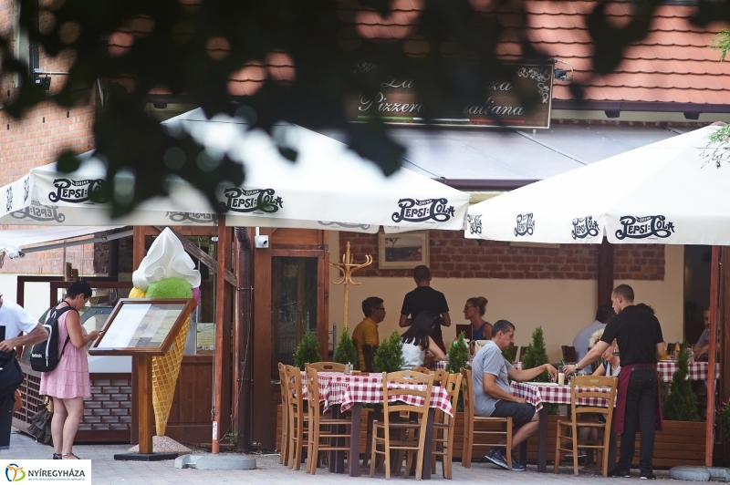 Egy nyári este Sóstón - fotó Szarka Lajos