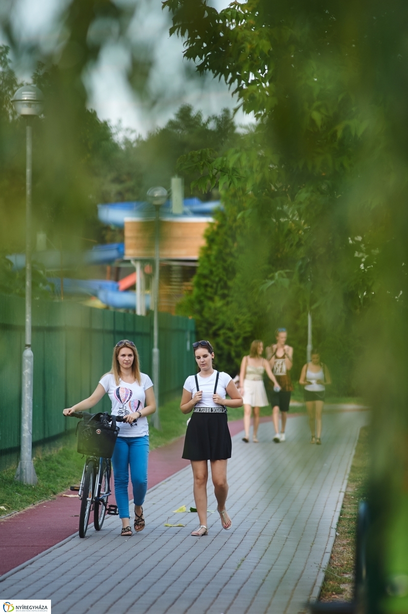 Egy nyári este Sóstón - fotó Szarka Lajos