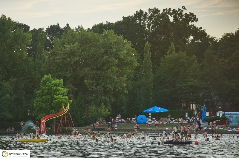 Egy nyári este Sóstón - fotó Szarka Lajos