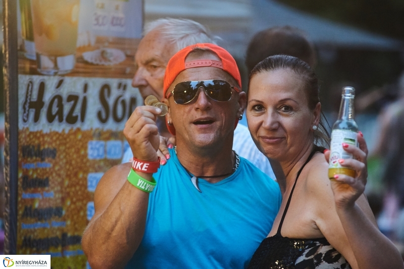 Egy nyári este Sóstón - fotó Szarka Lajos