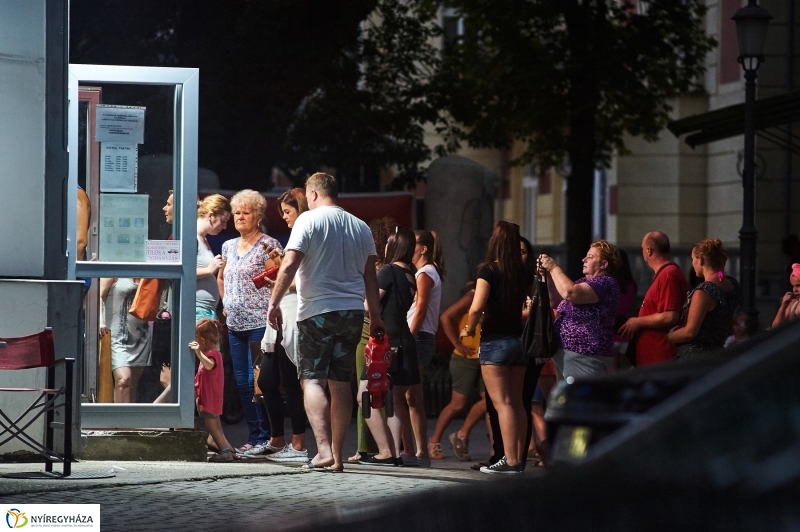 Egy nyári este Sóstón - fotó Szarka Lajos