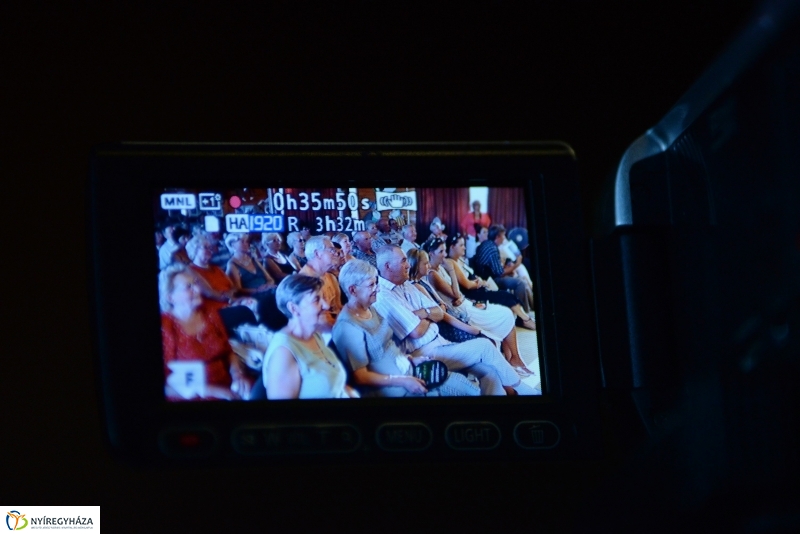 Duplaretro koncert a Városmajori Művelődési Házban