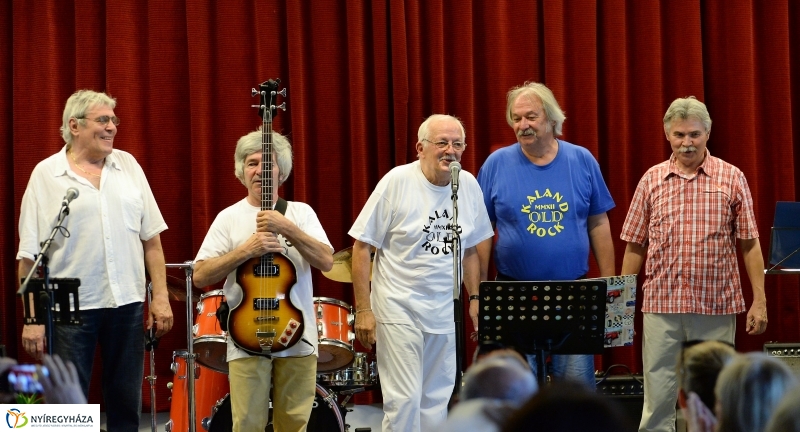 Duplaretro koncert a Városmajori Művelődési Házban